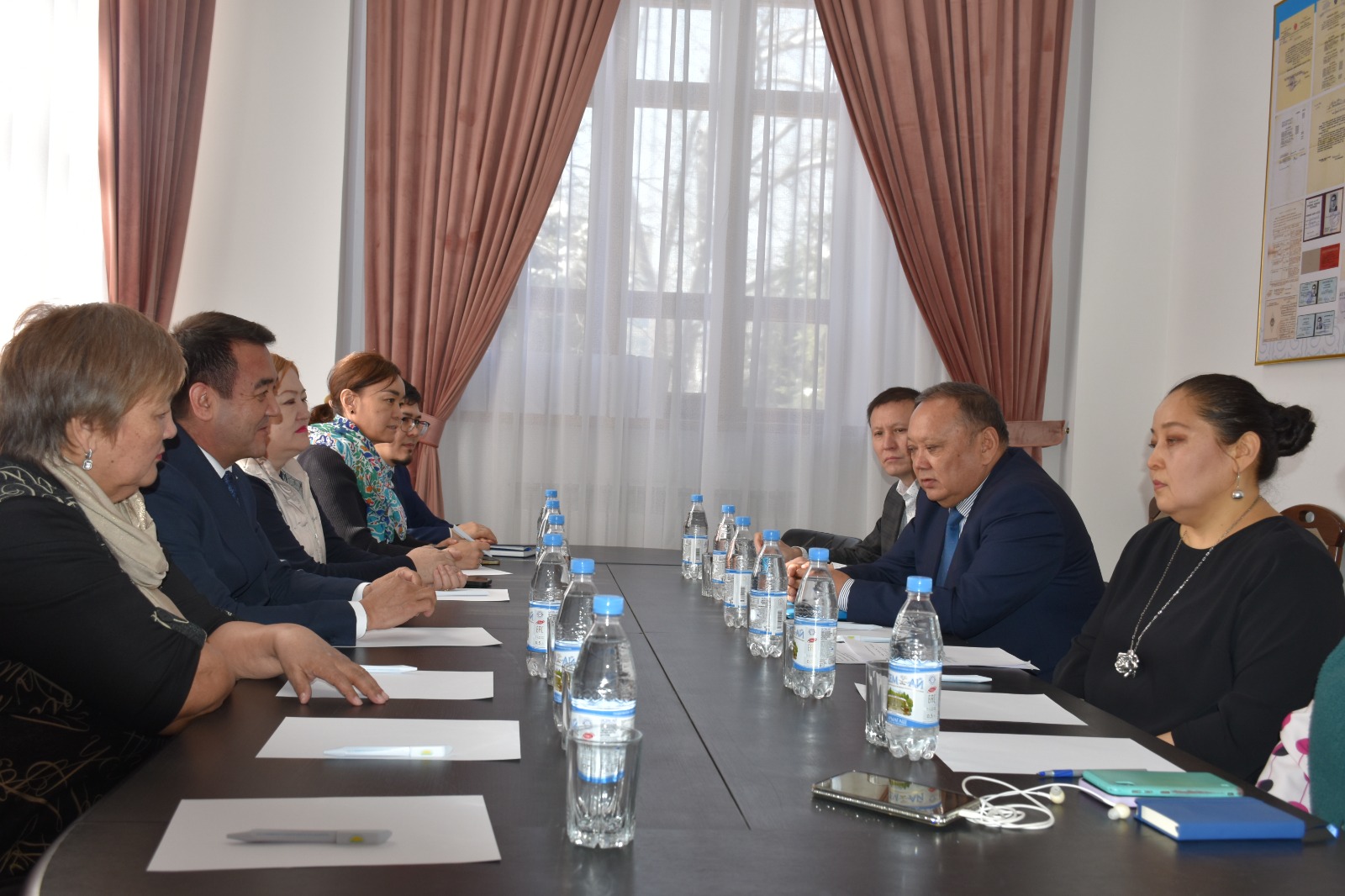 Шығыстану факультетінің Р.Б. Сүлейменов атындағы Шығыстану институтымен ЦУР 17 аясындағы кездесуі